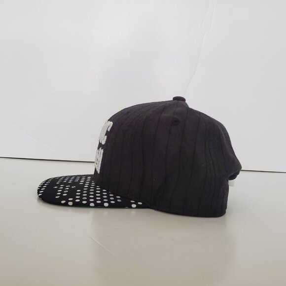 Newer BASIC MATH Snap Back Hat Sport Baseball Cap Black White Green Embroidered - Picture 5 of 8